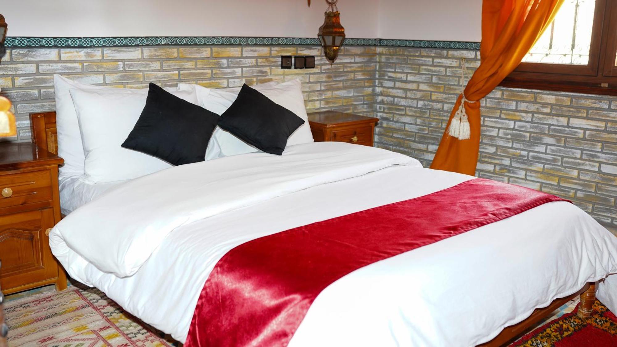 Dar Essyaha Bed & Breakfast Aït Ben Ali Eksteriør bilde
